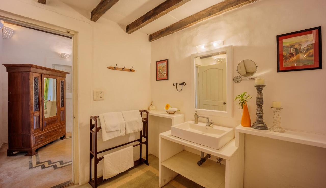 Wildflower Villas - All Villa Hotel, Family Run Candolim Ngoại thất bức ảnh